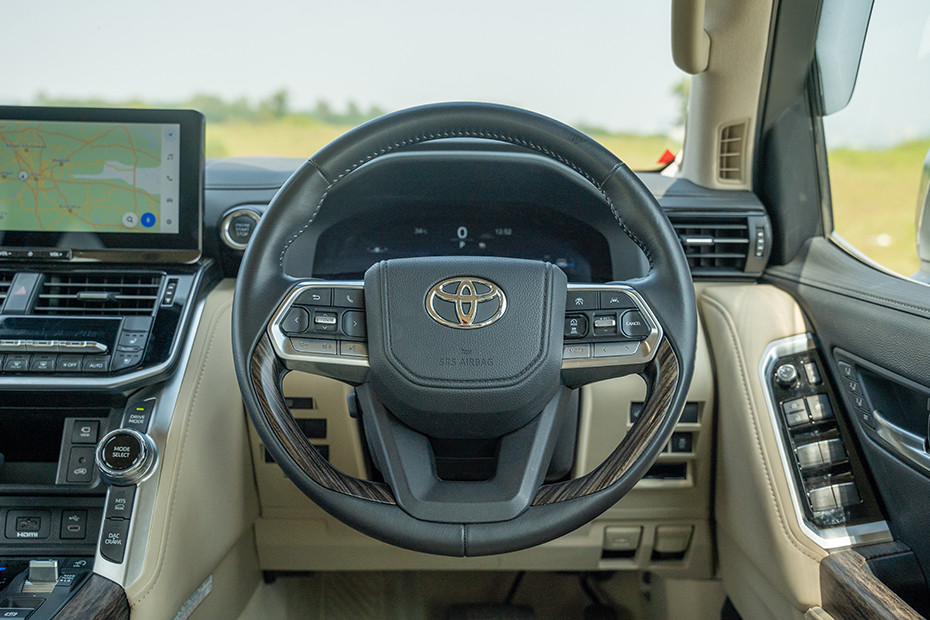 Toyota Land Cruiser 300 Land Cruiser 300 (Diesel) thumbnail 11
