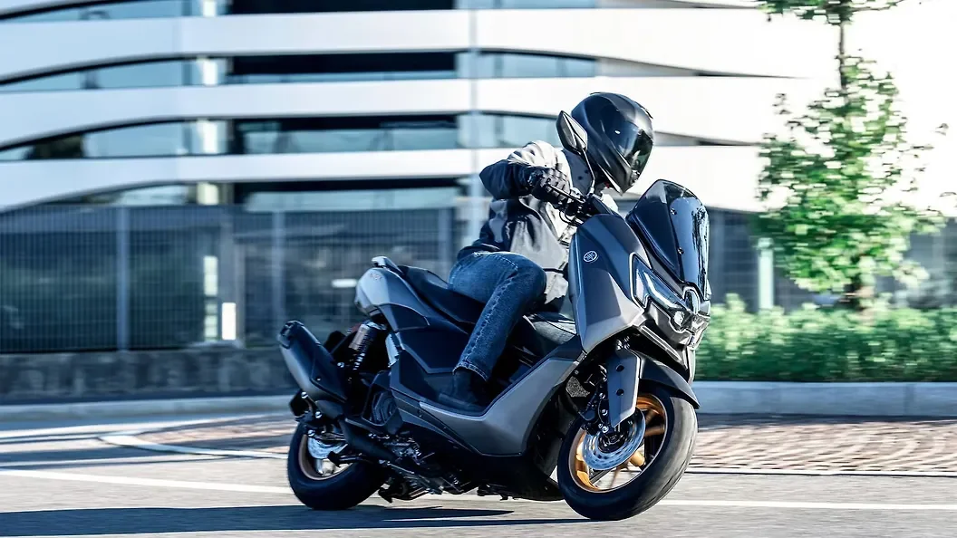 Yamaha NMax 155 thumbnail 4