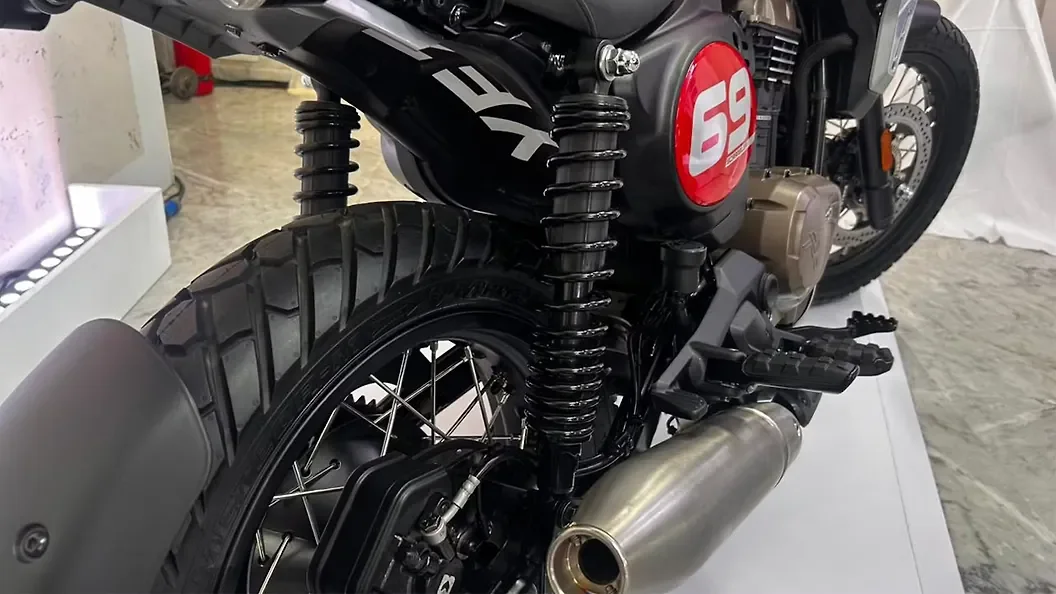 Yezdi Scrambler thumbnail 4