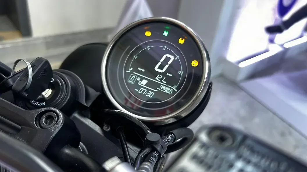 Yezdi Scrambler thumbnail 6