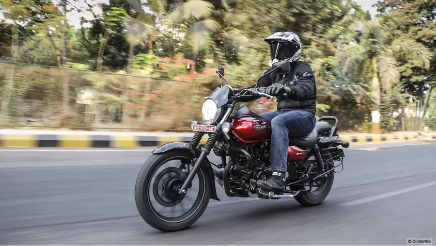 Bajaj Avenger Street 160 thumbnail 4