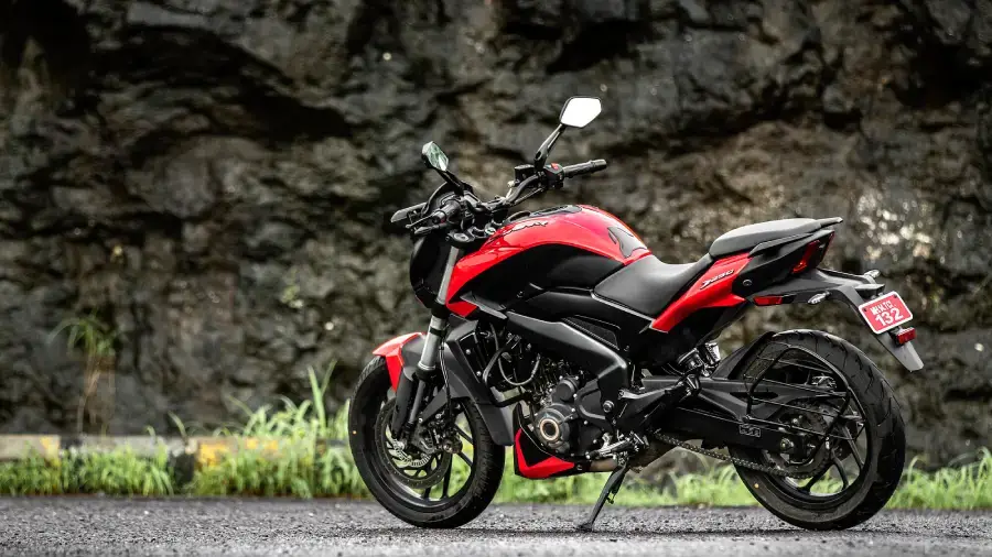 Bajaj Dominar 250 thumbnail 3