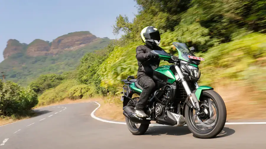 Bajaj Dominar 400 thumbnail 4