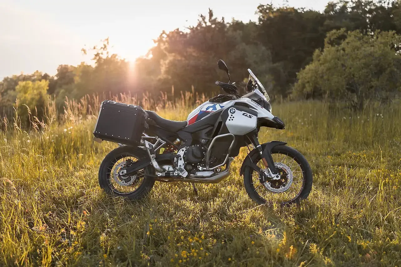 BMW F 900 GS Adventure thumbnail 3