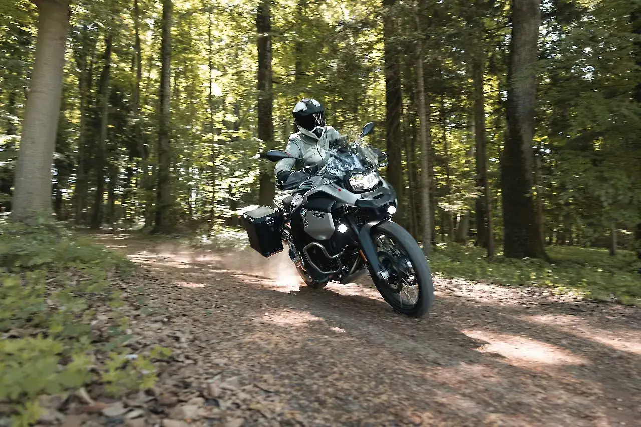BMW F 900 GS Adventure thumbnail 4