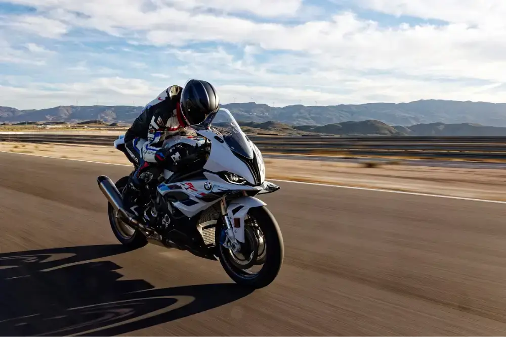 BMW S1000RR thumbnail 2