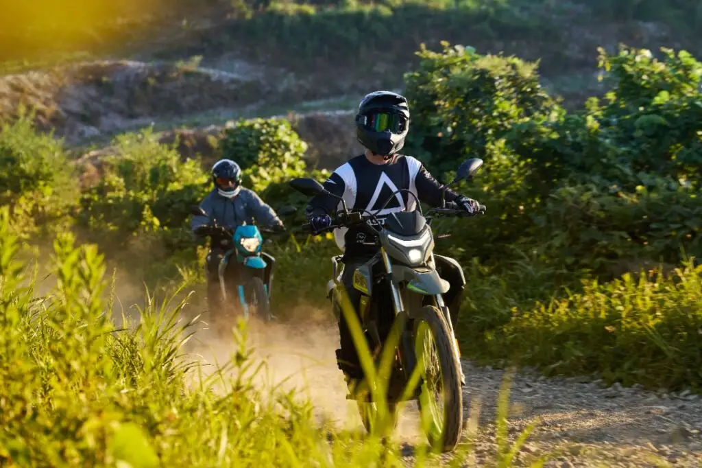 CFMoto 250 Dual thumbnail 4