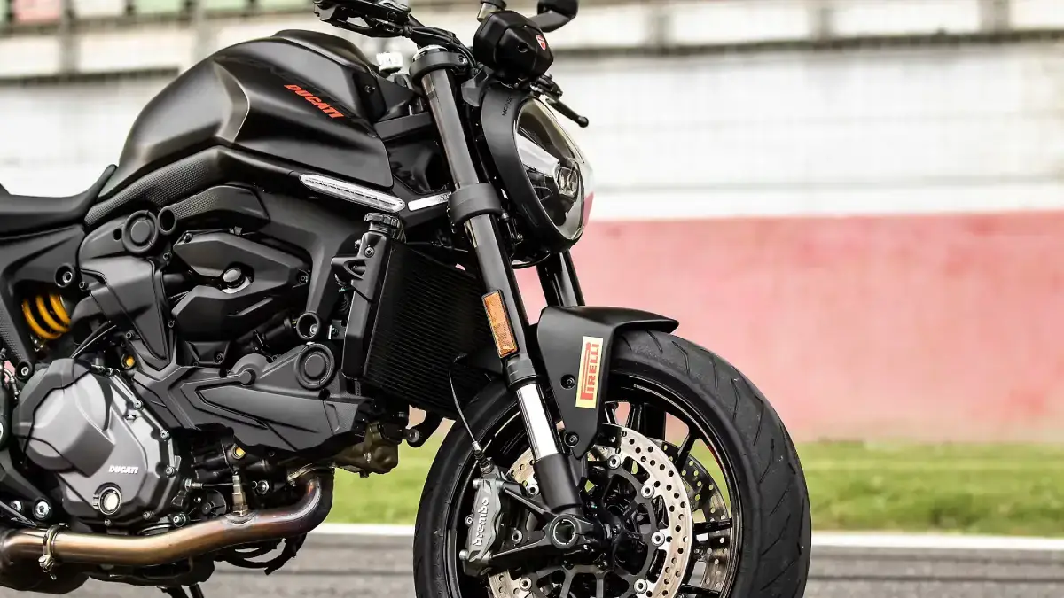 Ducati Monster - Photo 1