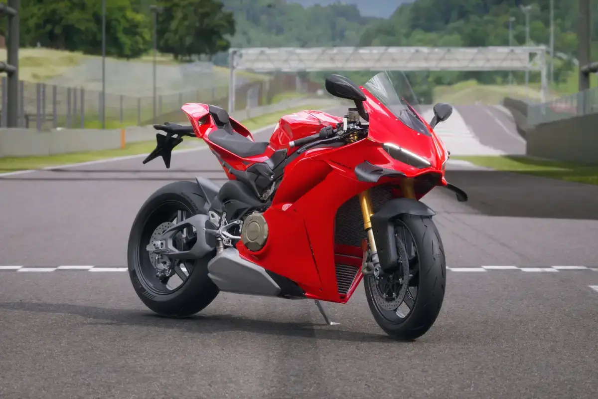 Ducati Panigale V4 - Photo 1