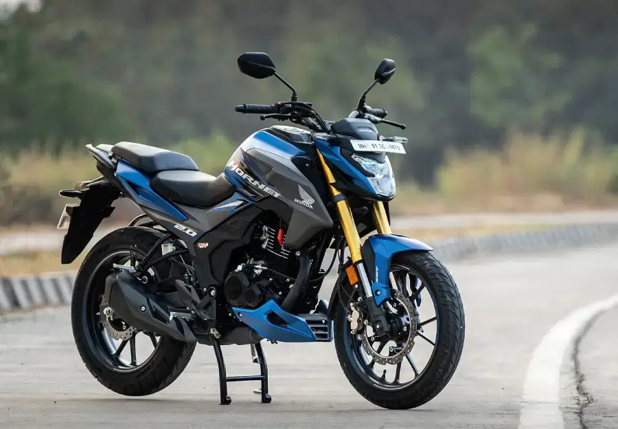 Honda Hornet 2.0 - Photo 1
