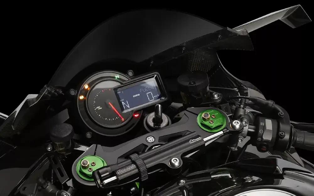Kawasaki Ninja H2R thumbnail 3