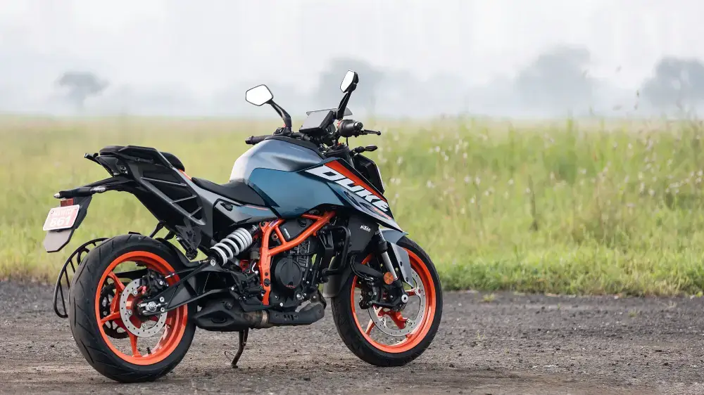 KTM 390 Duke thumbnail 4