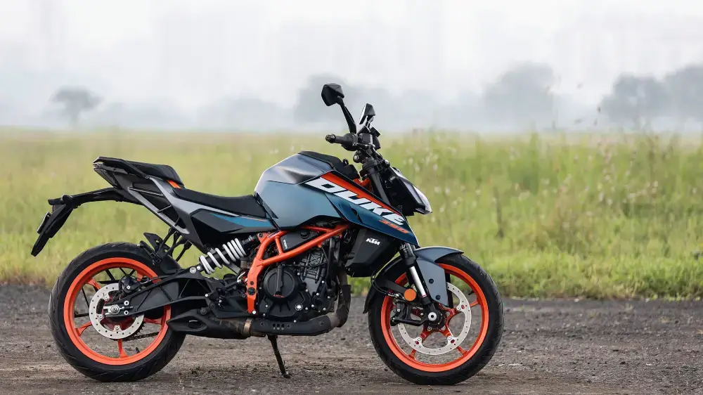 KTM 390 Duke thumbnail 5