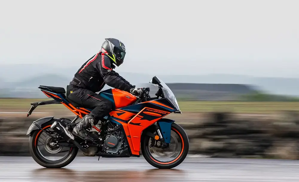 KTM RC 390 thumbnail 5