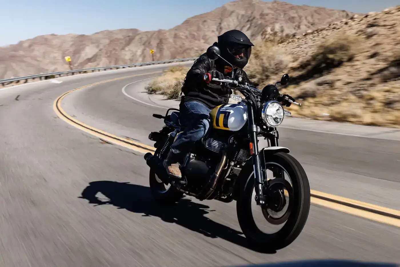 Royal Enfield Bear 650 thumbnail 2