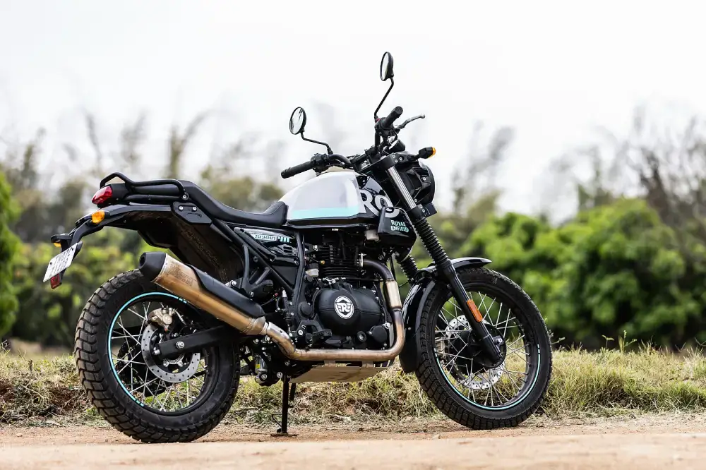 Royal Enfield Scram 440 - Photo 1