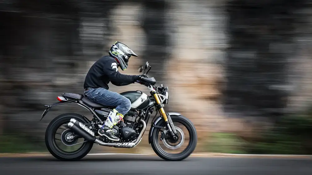 Triumph Scrambler 400 thumbnail 3