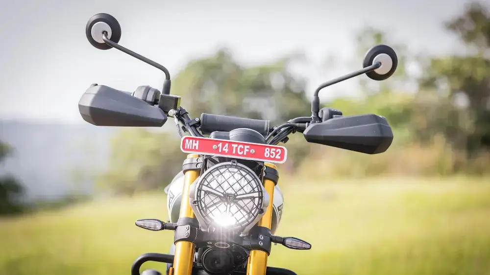 Triumph Scrambler 400 thumbnail 4