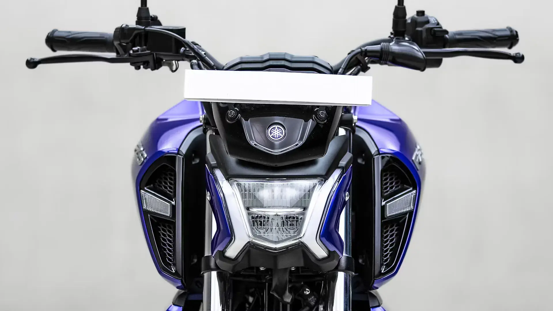 Yamaha FZ S Hybrid thumbnail 3