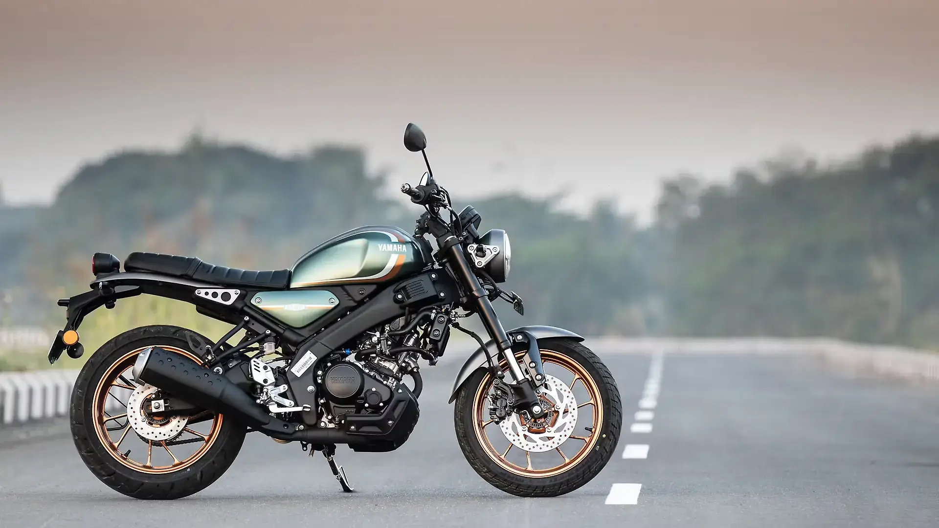 Yamaha XSR 155 thumbnail 3