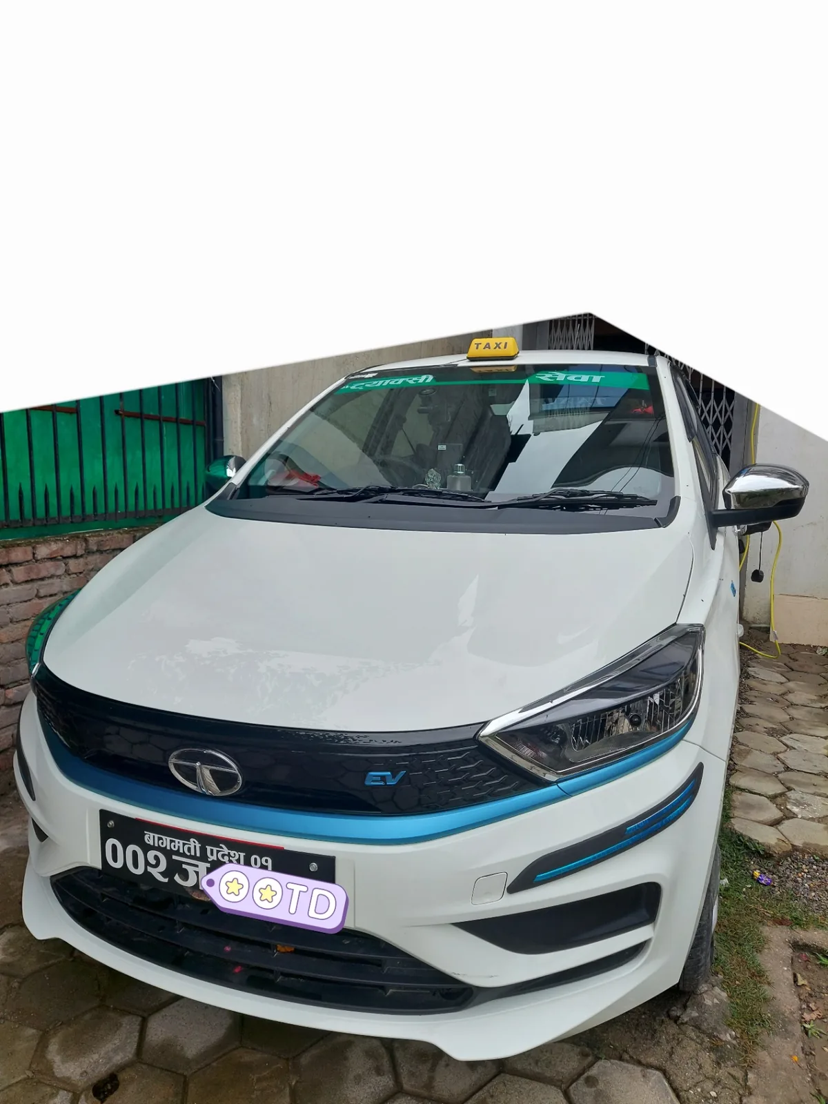 EV taxi sale (1st hand owner le aafai chlayeko)