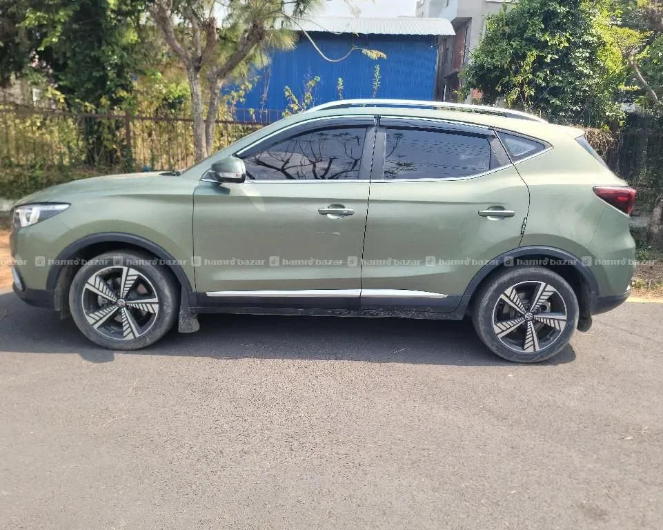 MG ZS5 EV - Photo 2