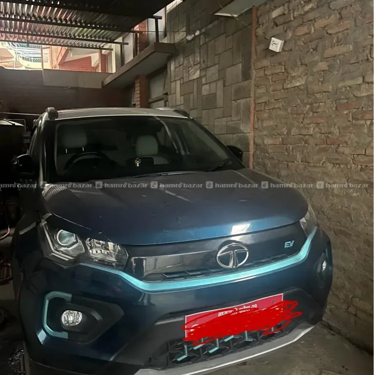 TATA Nexon EV XZ+ Lux