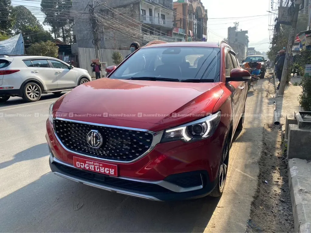 MG ZS EV - Photo 2