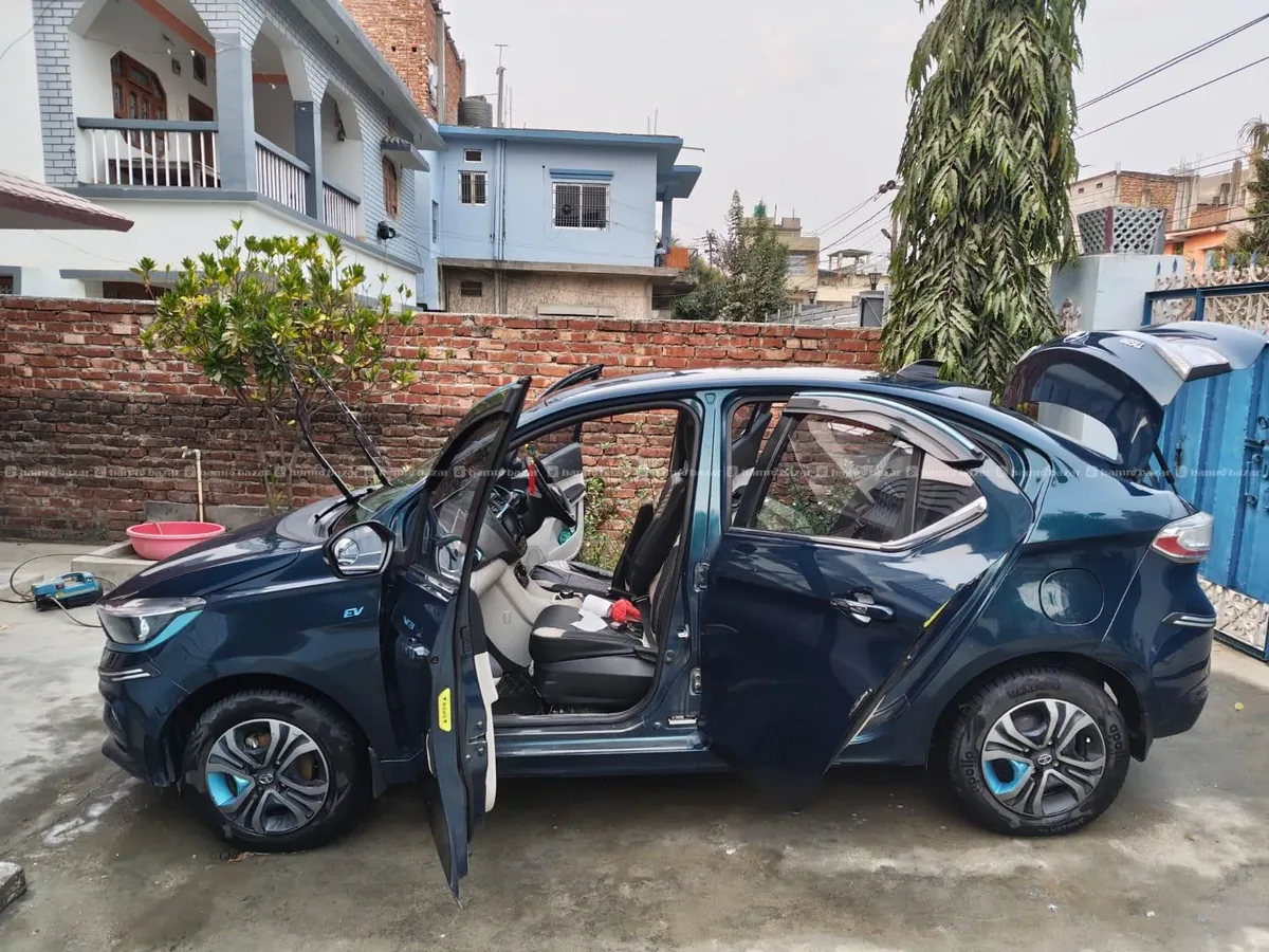 URGENT SALE – 2024 Tata Tigor EV XZ+ - Photo 1