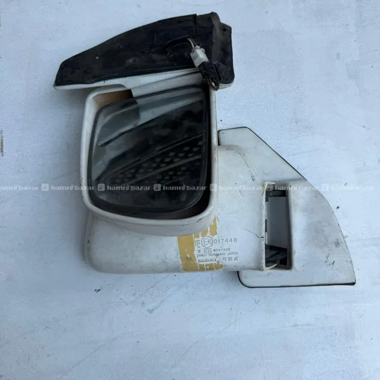 Suzuki Vitara Side mirror set - Photo 1