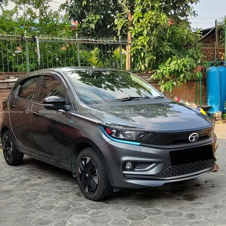 Tata Tiago EV 2024 | xz+ Tech Lux Long Range - Photo 3