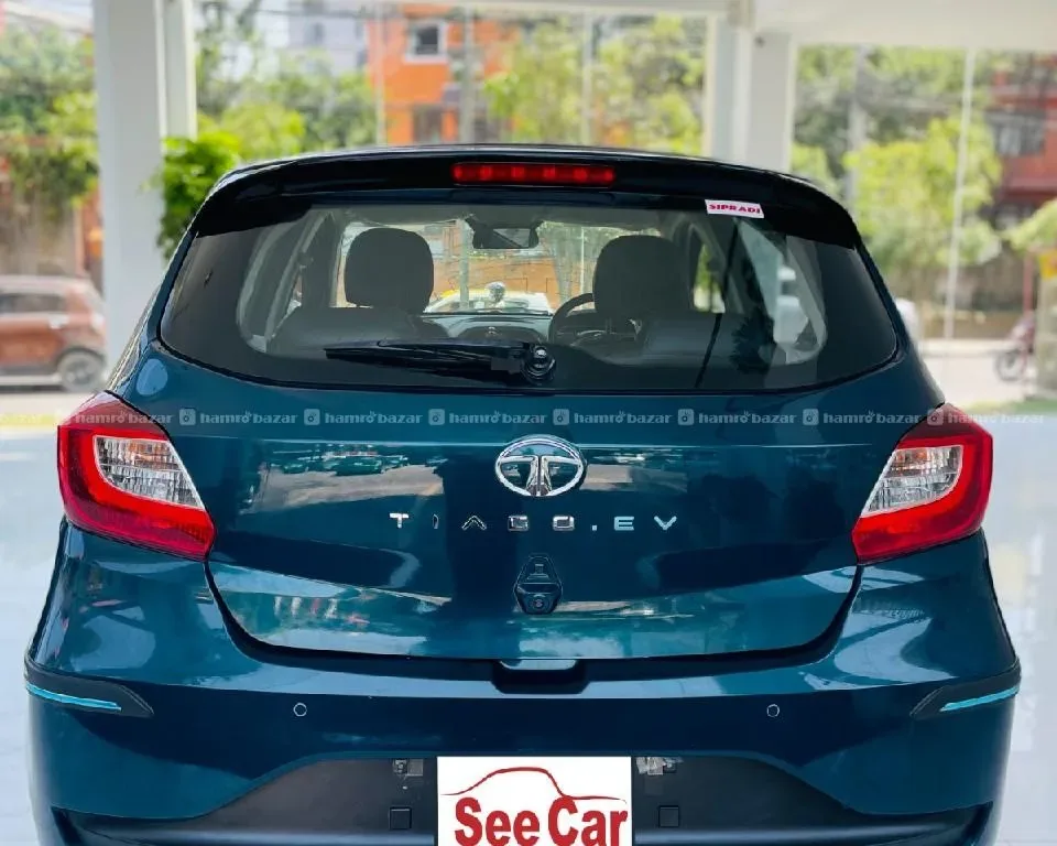 TATA Tiago EV LR Xz+ Tech SC