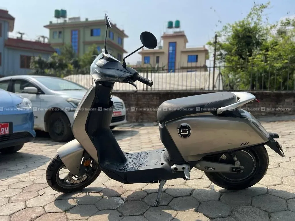 Super Soco Scooter - Photo 1