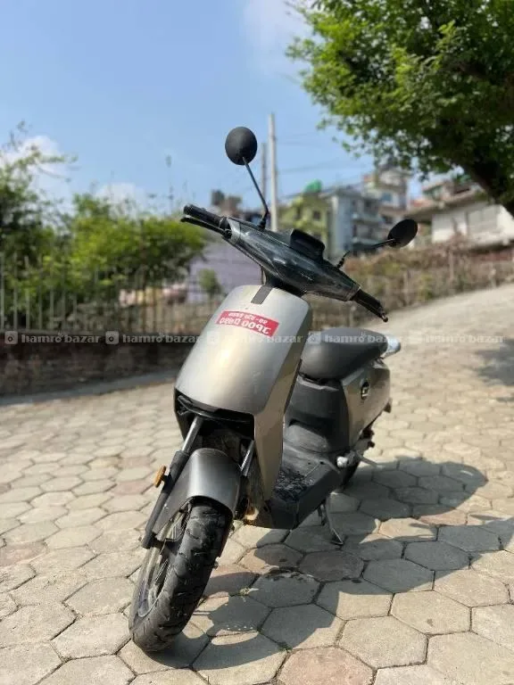 Super Soco Scooter - Photo 3