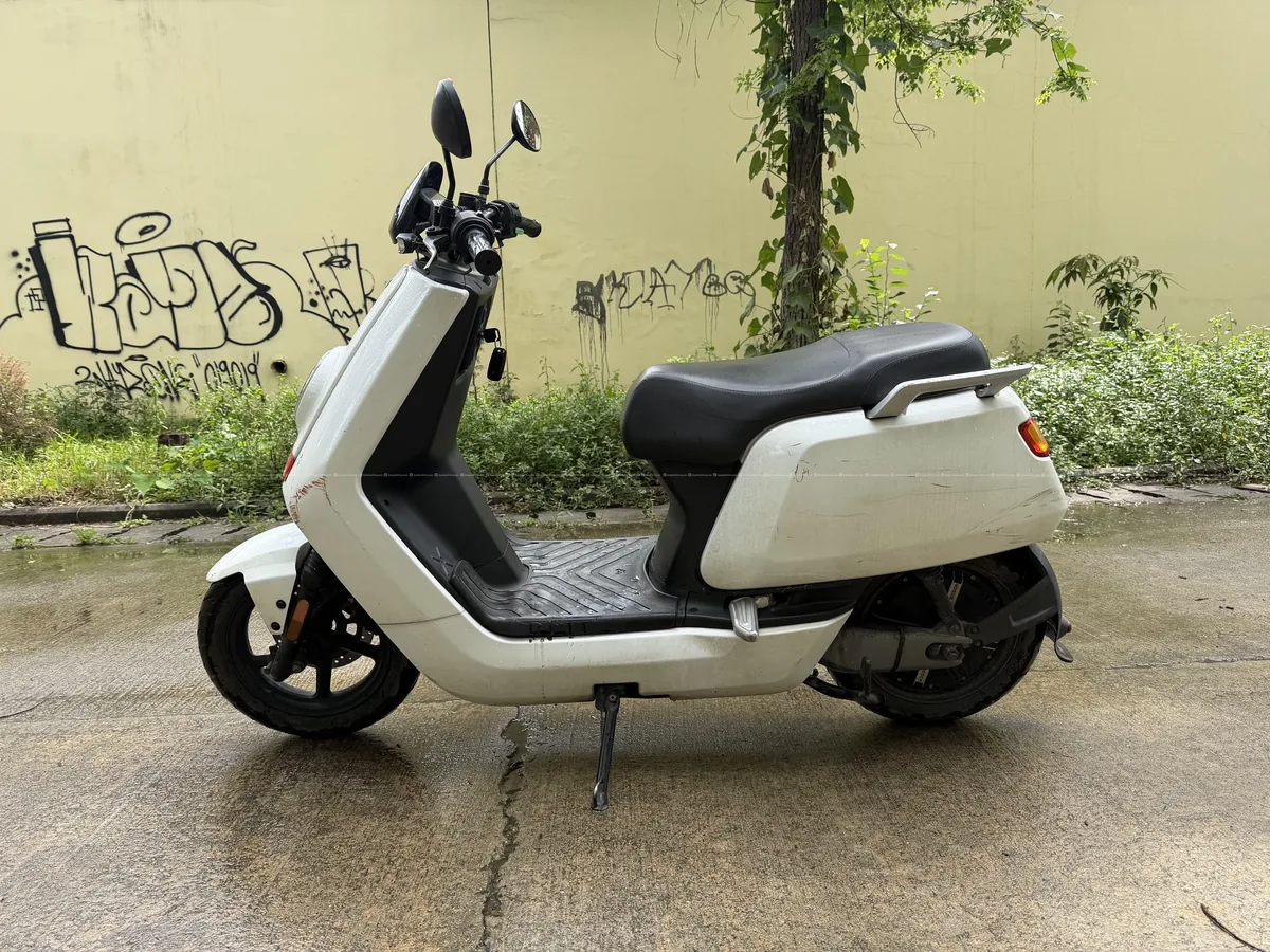NIU e-scooter for sale