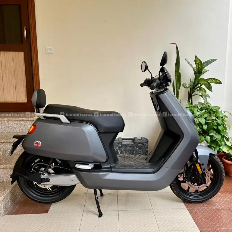 NIU NQi GTS Smart E-Scooter Dual Battery 80km/h - Photo 1