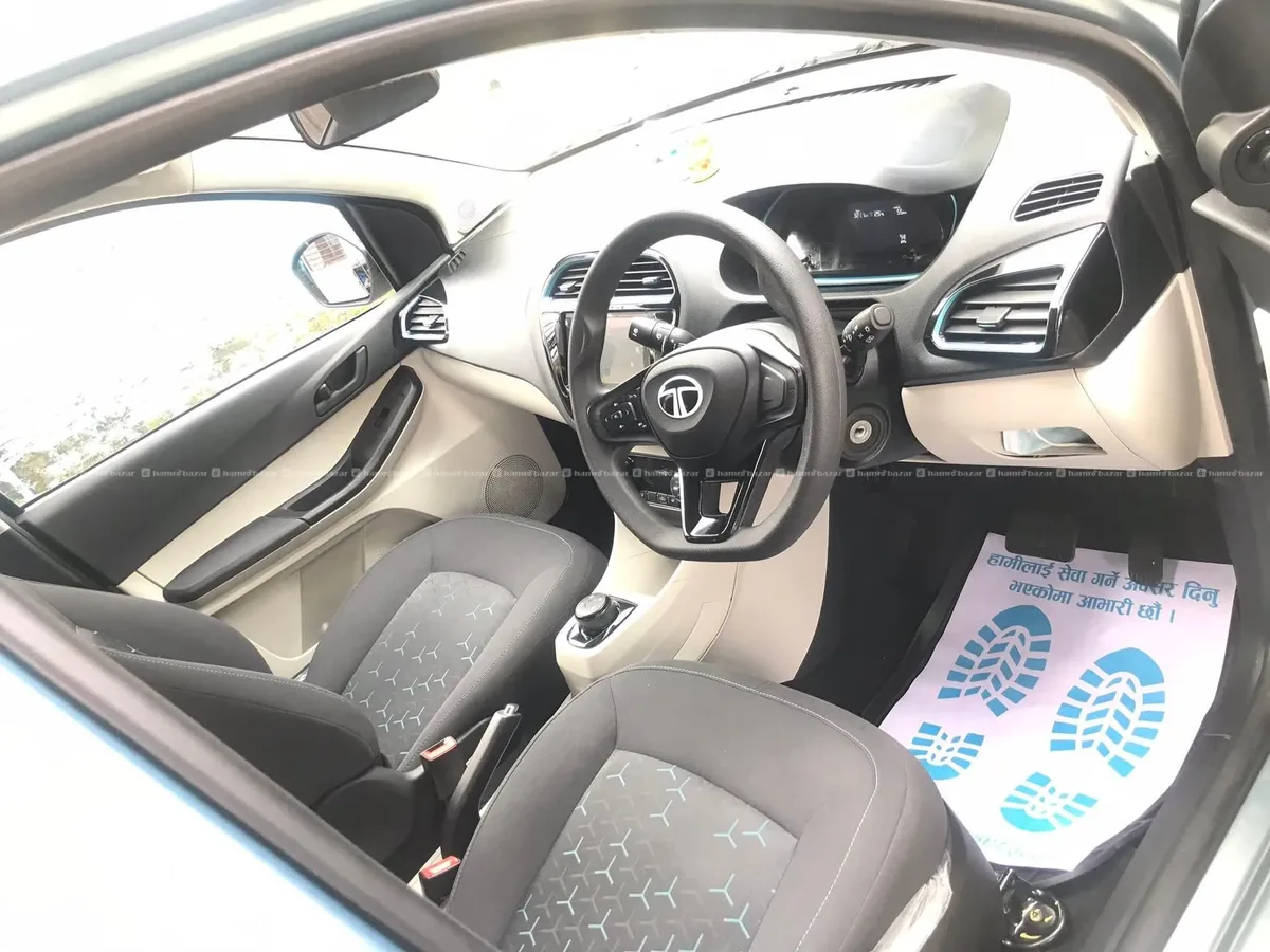 TATA TIAGO EV XT LONGRANGE - Photo 3