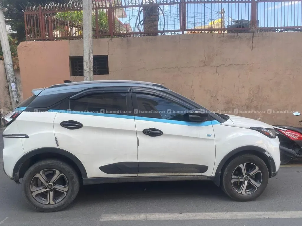 Tata Nexon Ev Xz+ 2021