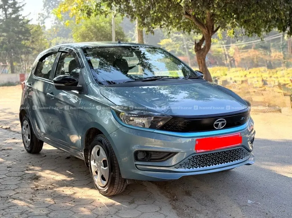2023 tata tiago ev singlehand sale,exng50%loan - Photo 3